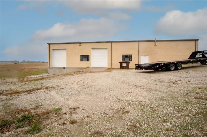 8007 Industrial Park Ln, Atchison, KS 66002