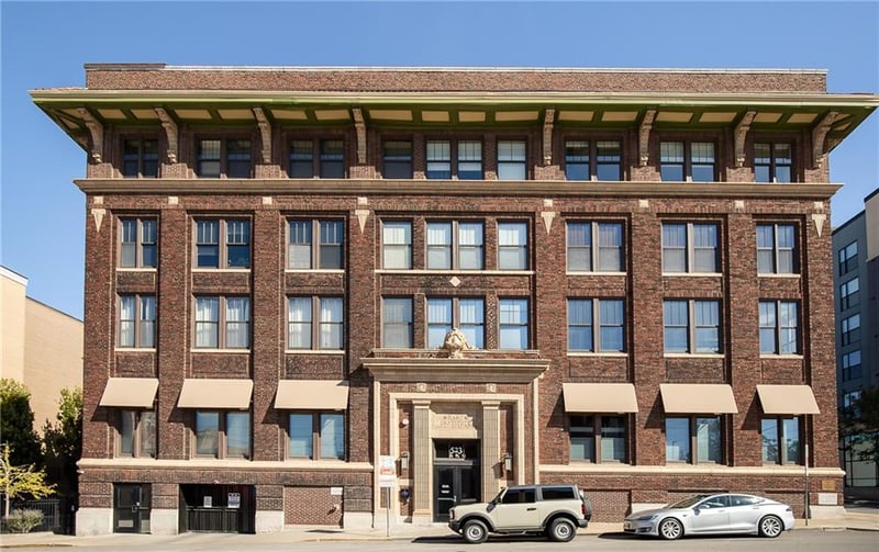 523 Grand Blvd #4A, Kansas City, MO 64106
