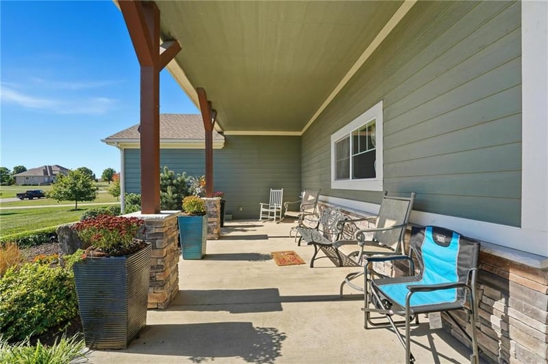 25000 E 101st St, Lee's Summit, MO 64086