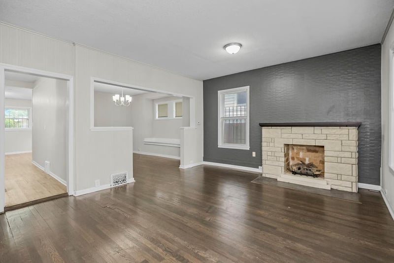 3224 28th St, Kansas City, MO 64128