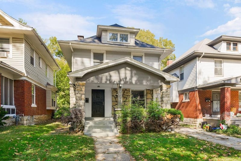 3224 28th St, Kansas City, MO 64128