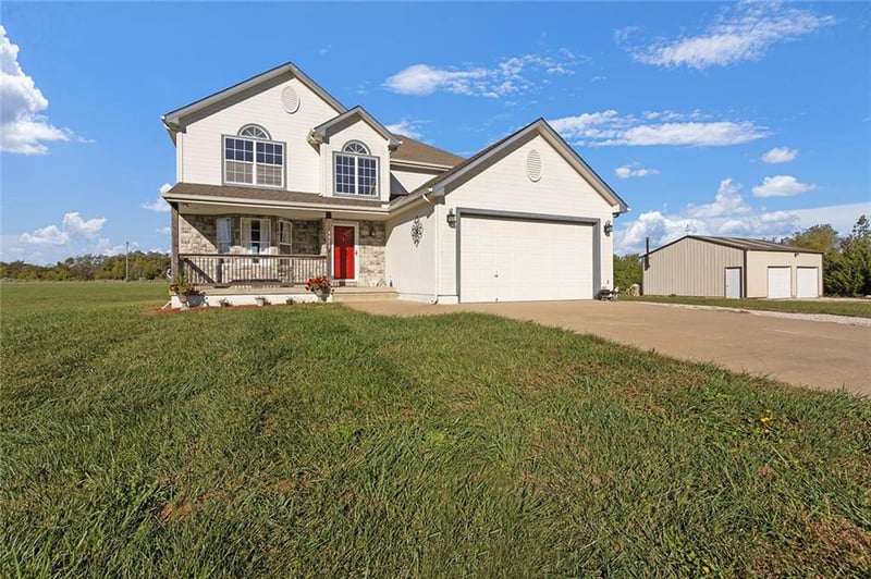 4373 Hackberry Ln, Bates City, MO 64011