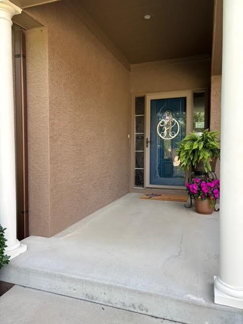 8830 Glenwood Ave, Kansas City, MO 64157