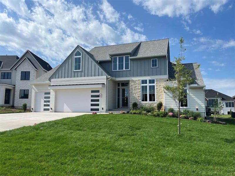 11710 181st Ter, Overland Park, KS 66013