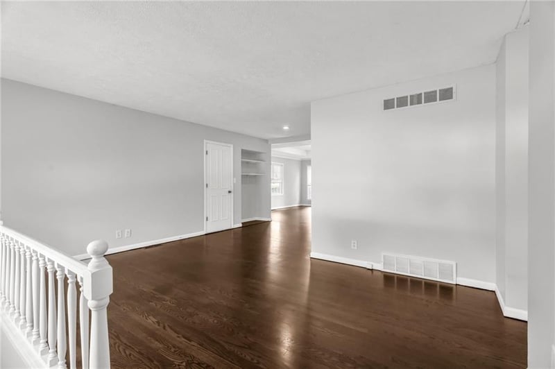 16409 31st St, Independence, MO 64055