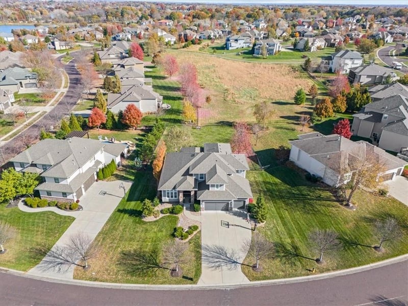 11628 154th St, Overland Park, KS 66221