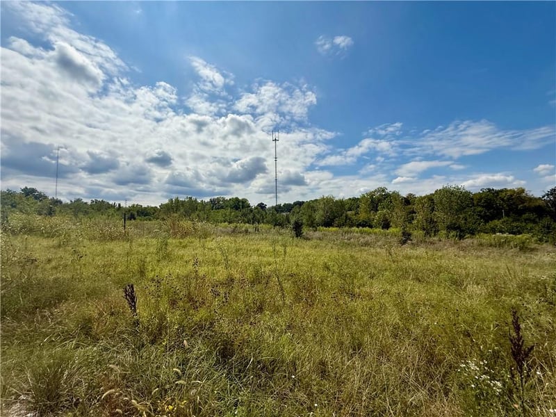 5202 Bennington St, Kansas City, MO 64129