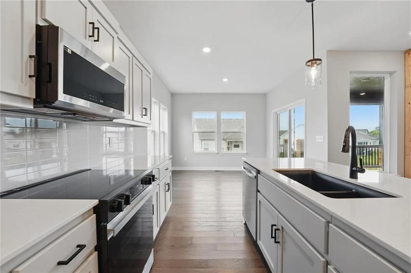 9418 111th Ter, Kansas City, MO 64157