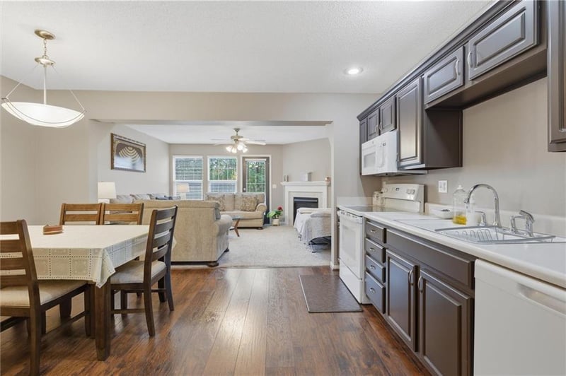 4421 83rd St, Kansas City, MO 64119