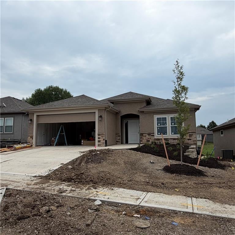 2121 Greenfield Point, Kearney, MO 64060