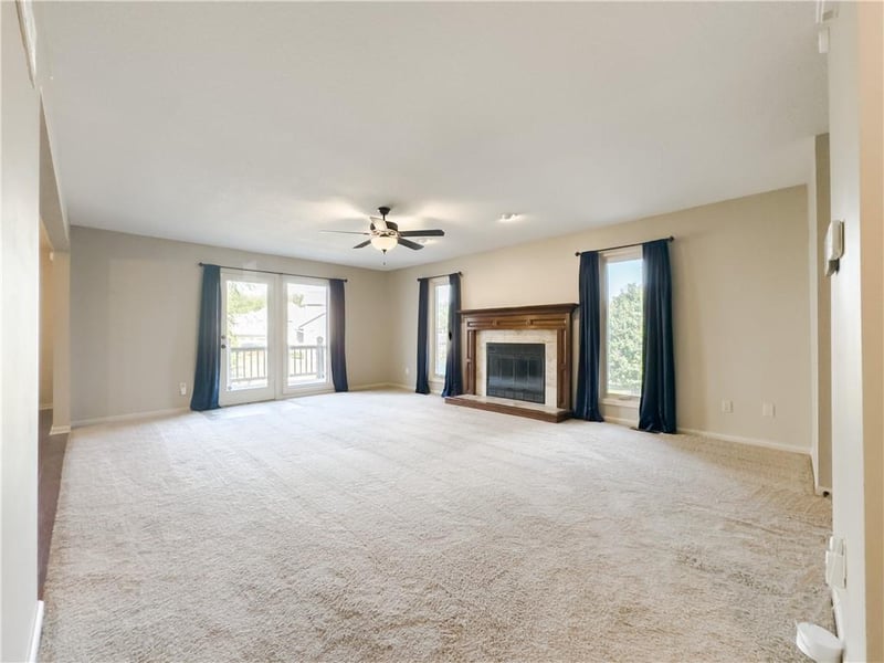 6308 82nd Ct, Kansas City, MO 64151