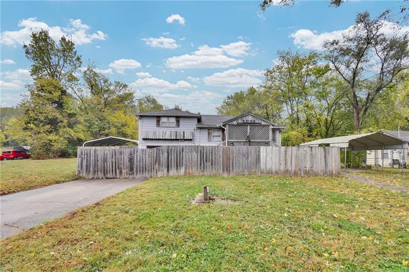 6009 Marion Ave, Kansas City, MO 64133
