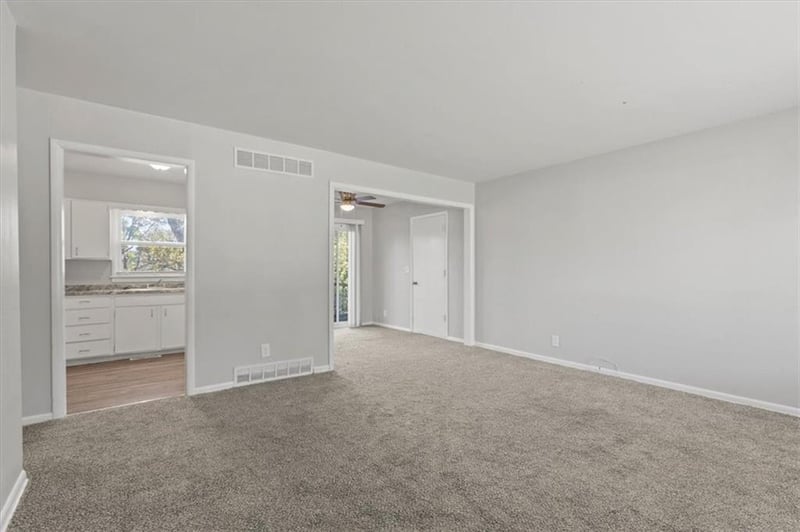 11203 Cleveland Ave, Kansas City, MO 64137