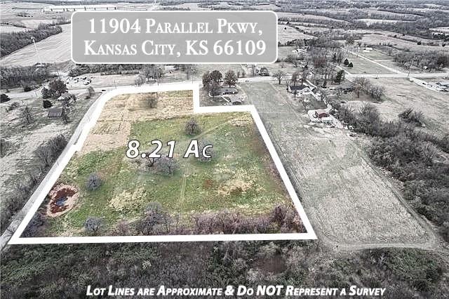 11904 Parallel Pw, Kansas City, KS 66109