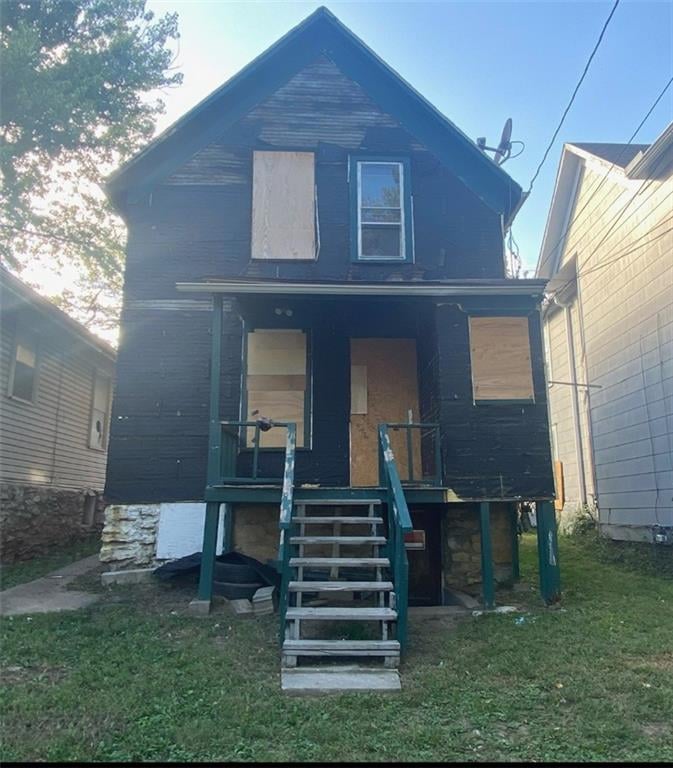 423 Hardesty Ave, Kansas City, MO 64124