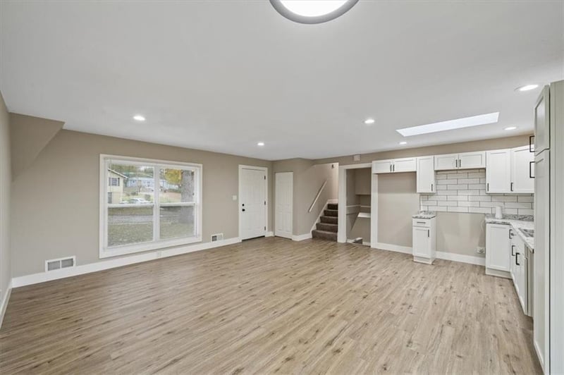 4601 Mersington Ave, Kansas City, MO 64130