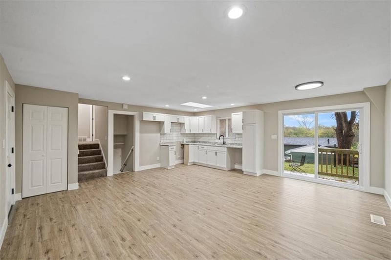 4601 Mersington Ave, Kansas City, MO 64130