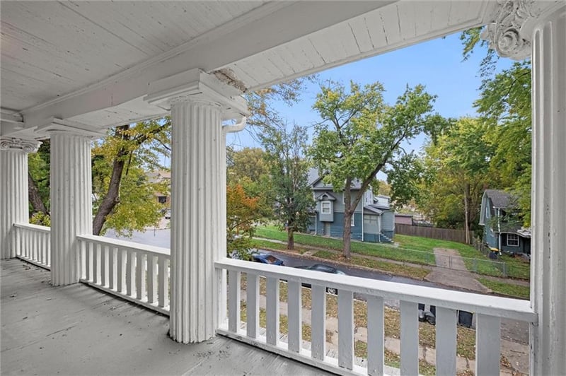 306 Spruce Ave, Kansas City, MO 64124