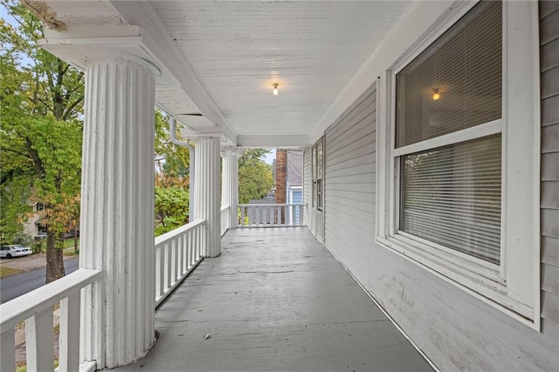 306 Spruce Ave, Kansas City, MO 64124