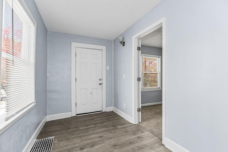 446 Montgall Ave, Kansas City, MO 64124