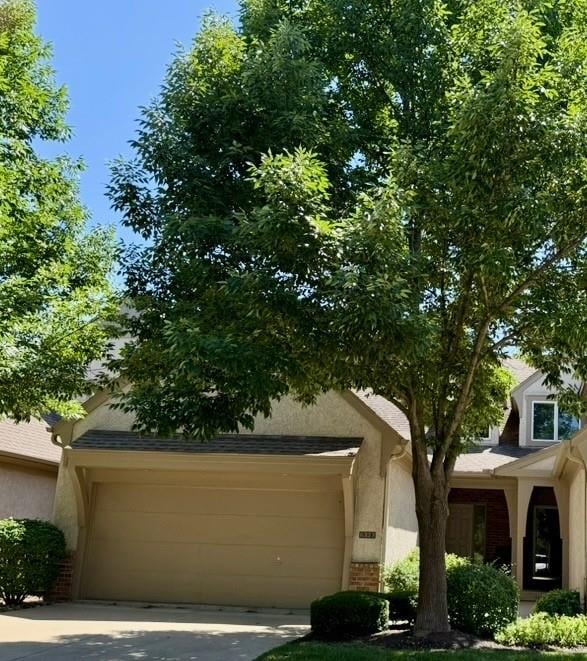 6323 145 St, Overland Park, KS 66223