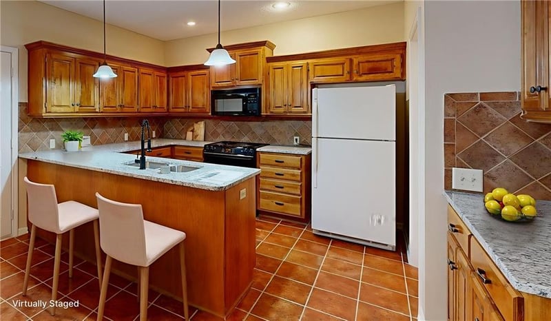 6323 145 St, Overland Park, KS 66223