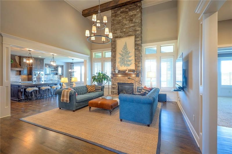 3301 157 St, Overland Park, KS 66224