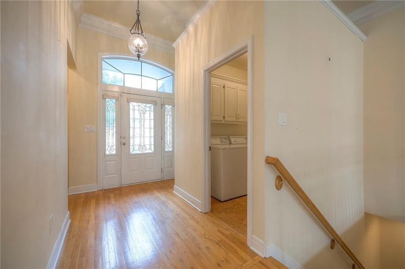 17908 29th St, Independence, MO 64057