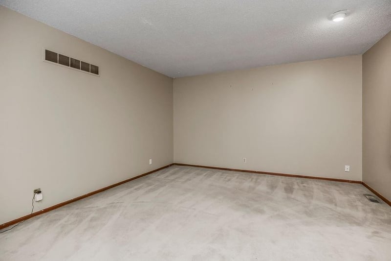 5928 Sewell Ave, Kansas City, KS 66104