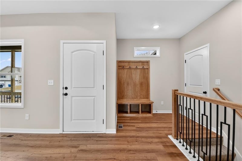 1313 Holland Dr, Independence, MO 64056