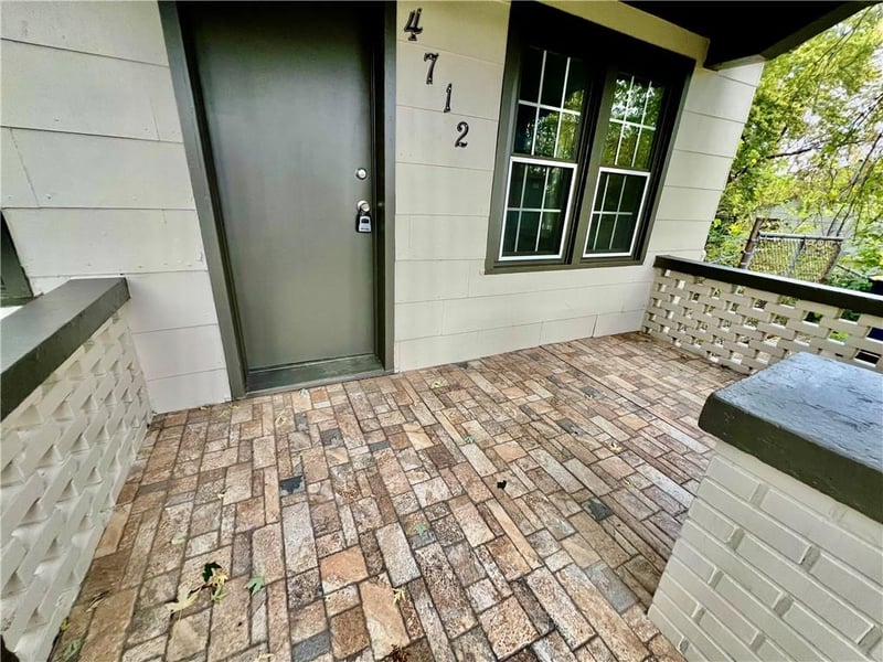 4712 46th Ter, Kansas City, MO 64117