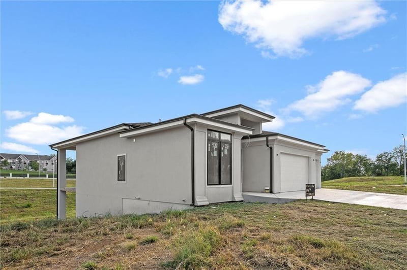 2607 84th Ter, Kansas City, MO 64154