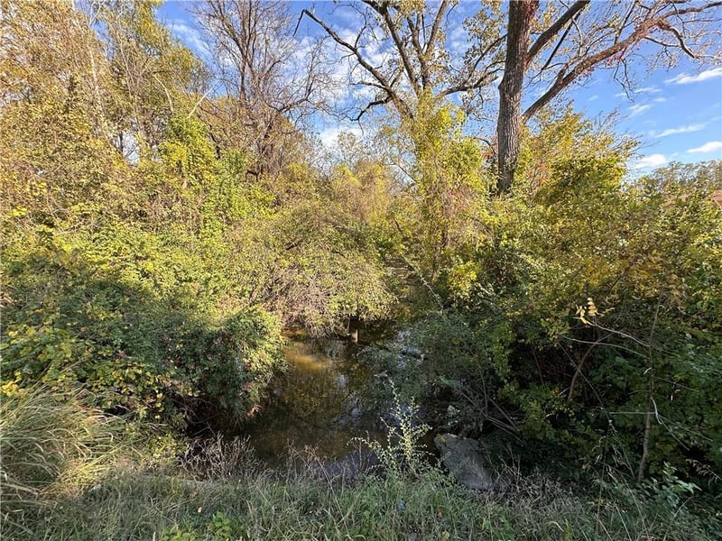 4515 Phelps Rd, Independence, MO 64055