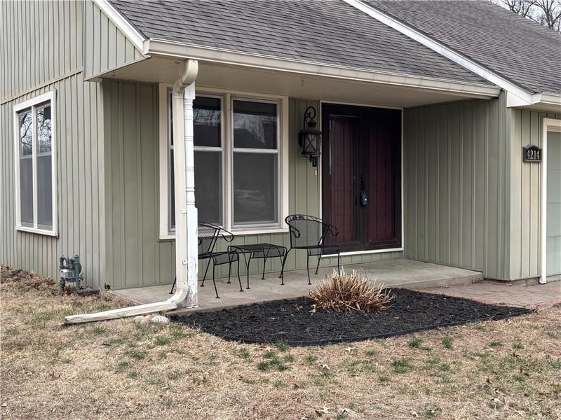 4214 Haverill St, St Joseph, MO 64506