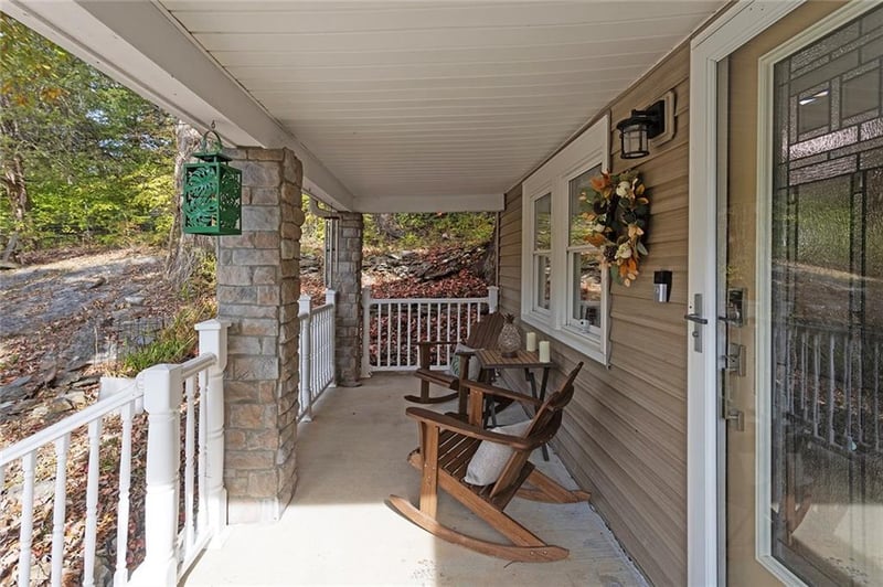 5825 Noland Rd, Kansas City, MO 64133