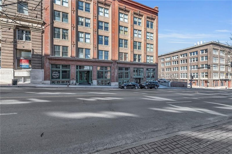 700 Broadway Blvd #310, Kansas City, MO 64105