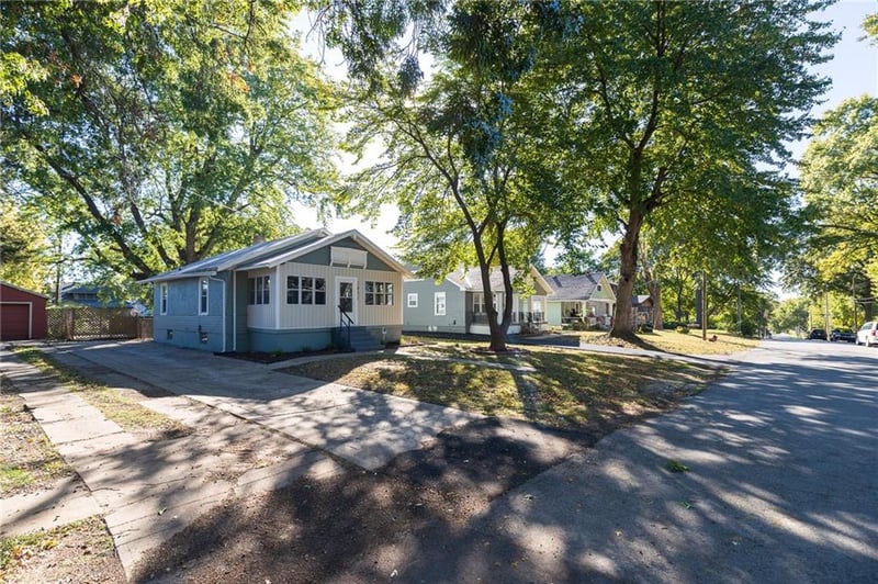 1431 S Ralston Ave, Independence, MO 64052