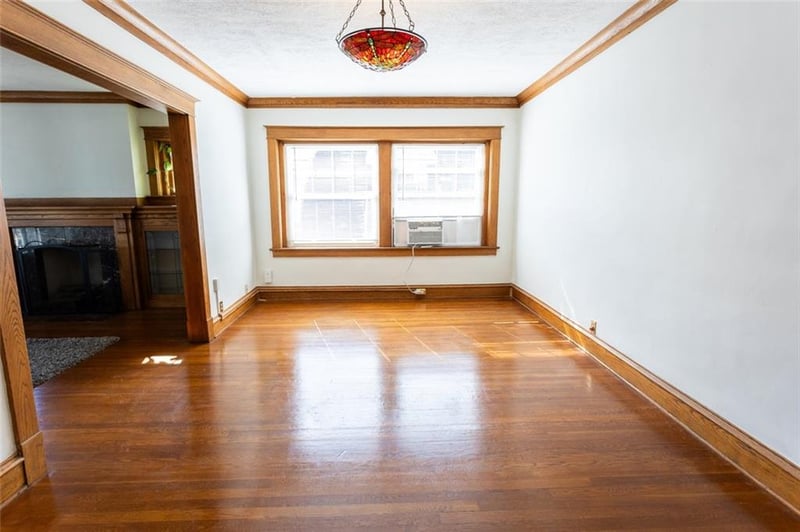 3734 Wyoming St #2S, Kansas City, MO 64111