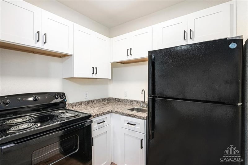 1215 18th St, Kansas City, KS 66102