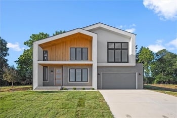 2718 NW 84th Ter, Kansas City, MO 64154