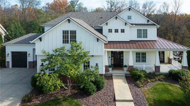 8719 N Sycamore Ave, Kansas City, MO 64157
