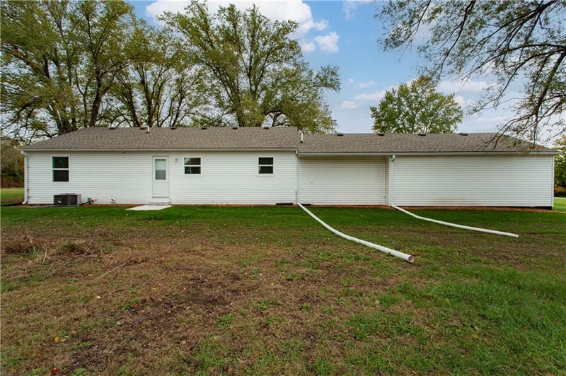 730 Cambridge Rd, Belton, MO 64012