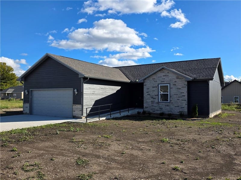 601 Pearl Ave, Independence, KS 67301