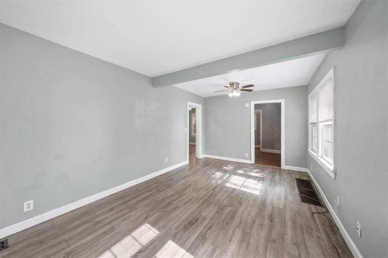 7325 Walrond Ave, Kansas City, MO 64132