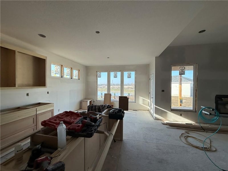 12800 Foxborough Ct, Lee's Summit, MO 64086