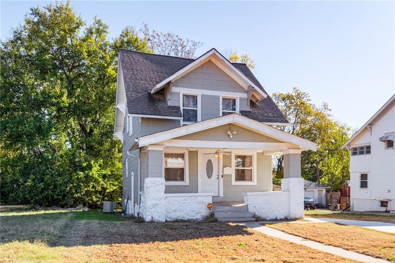 3335 Bales Ave, Kansas City, MO 64128