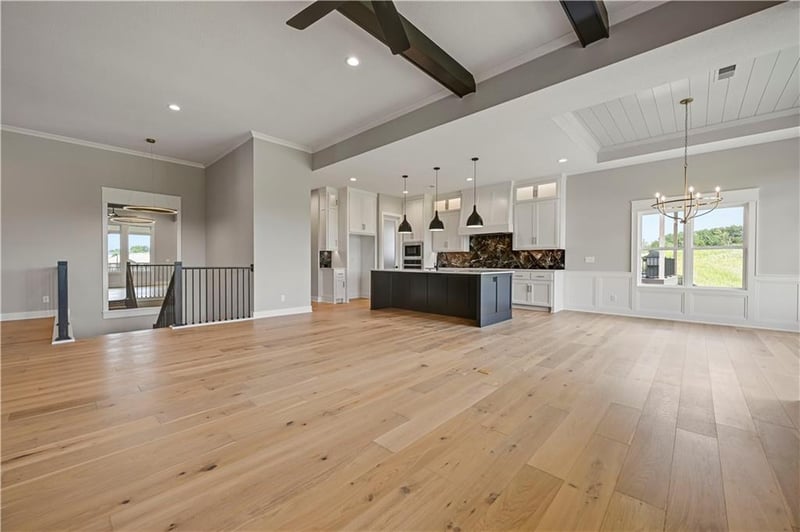 22117 94th Ter, Lenexa, KS 66220