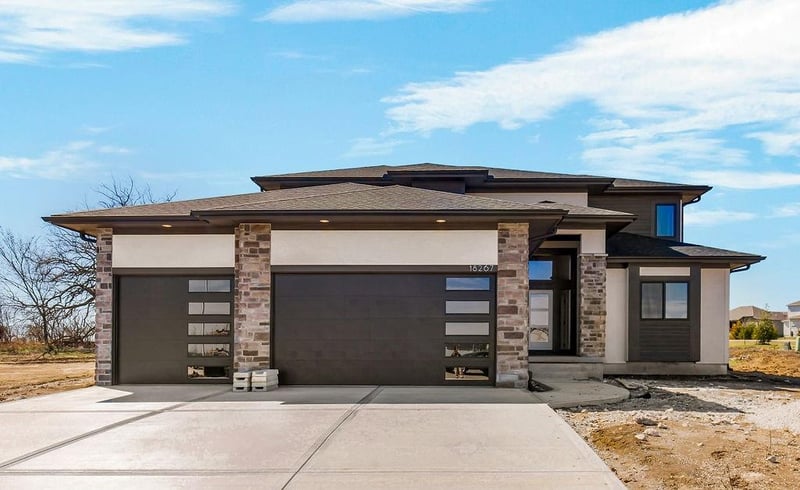 15479 166th Ter, Olathe, KS 66062