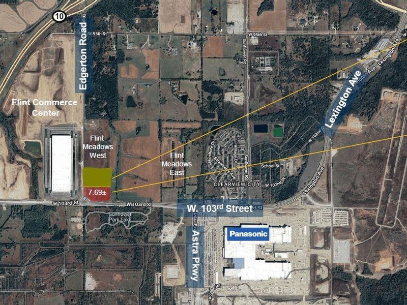 37360 103rd St, De Soto, KS 66018