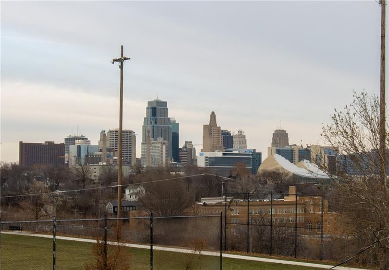 2101 Holly St, Kansas City, MO 64108